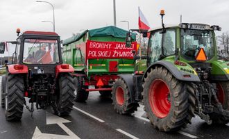 Польские фермеры возобновили блокировку пунктов пропуска Корчова-Краковец и Медика-Шегини