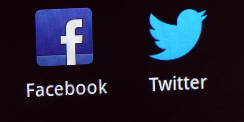 Twitter и Facebook заблокировали сотни страниц