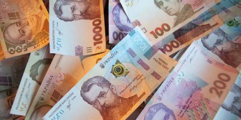 Курс валют на 9 апреля: сколько стоят доллар, евро и злотый