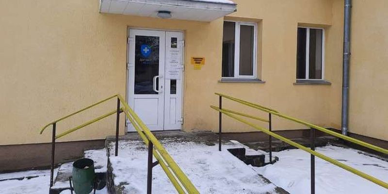 У Чернівецькій міській лікарні №4 зменшили кількість ковід-ліжок