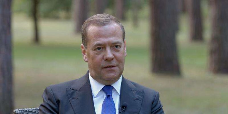 «Вот он, "цвет" нашей несистемной оппозиции»: Медведев вдруг заявил о терроризме в РФ