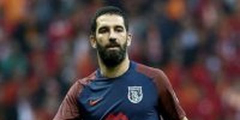 Турецкий футболист получил условный срок за драку в ночном клубе
