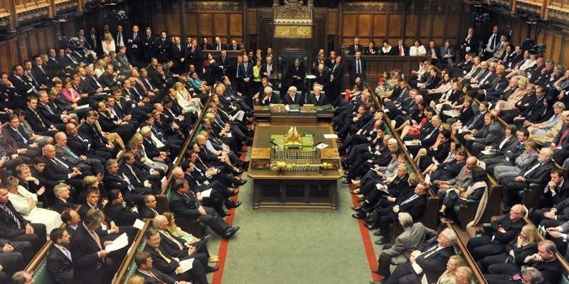 Британский парламент хранит все древние традиции, хотя некоторые правила сегодня выглядят забавно