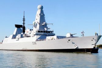 Британия направила эсминец в Персидский залив для охраны гражданских судов