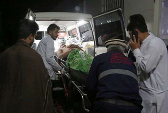У Кабулі терорист-смертник підірвав себе на весіллі: десятки загиблих