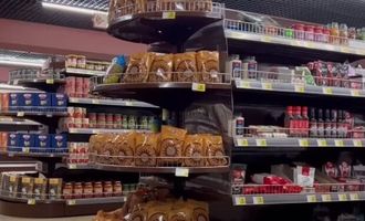 Гуманитарные наборы заканчиваются: в Украине супермаркеты обновили цены на рис, гречку и макароны