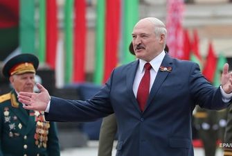 Центробанку Беларуси разрешили изымать валюту у компаний