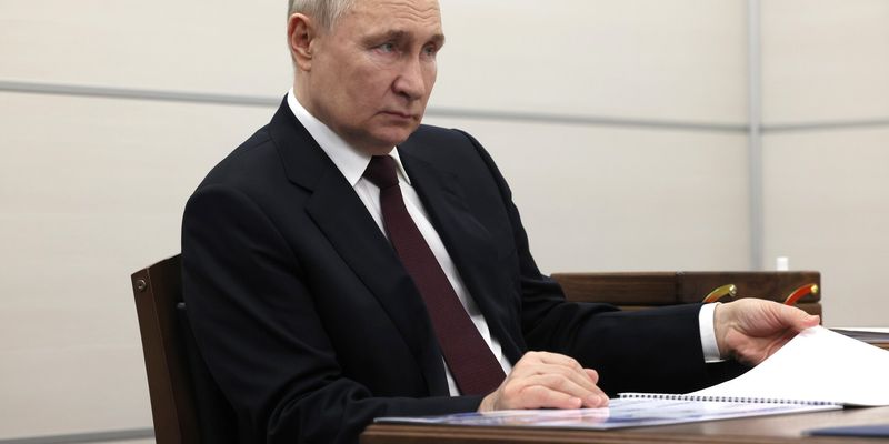Не ради блэкаута: на массированные обстрелы энергетики Путина побуждает страх, — ISW