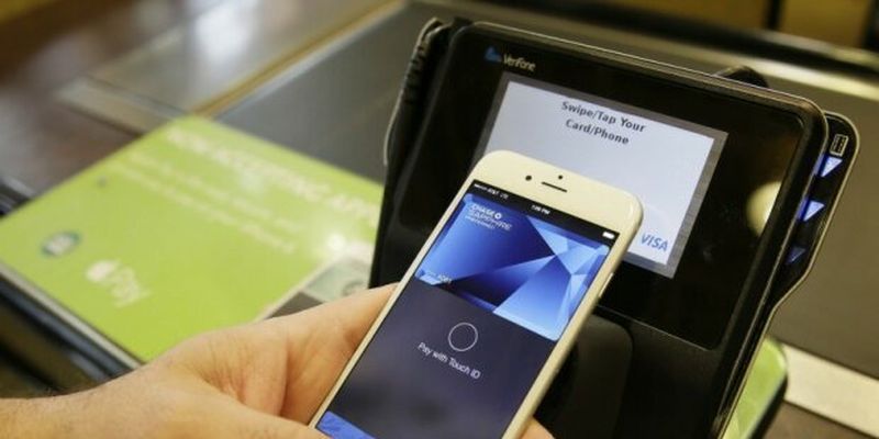 Що таке Apple Pay і як сервіс працює в Україні
