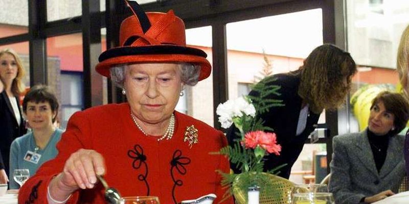 Елизавете II – 95. Чем питается королева Великобритании