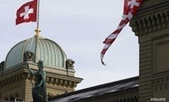 Швейцария ограничивает выдачу виз владельцам паспортов РФ