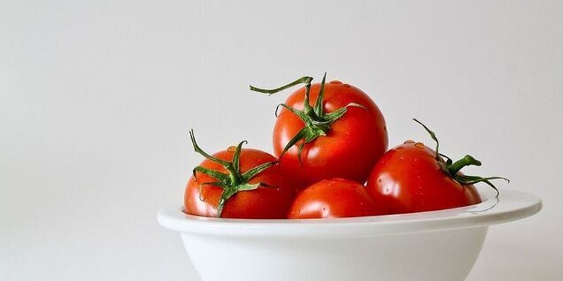 Украинцам продают отечественные помидоры почти в 2 раза дороже за турецкие: что происходит на рынке
