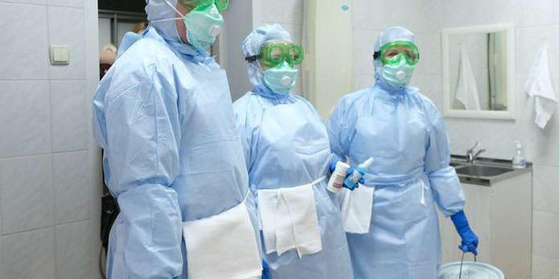 У квітні на Буковині 50 медиків захворіли на коронавірус