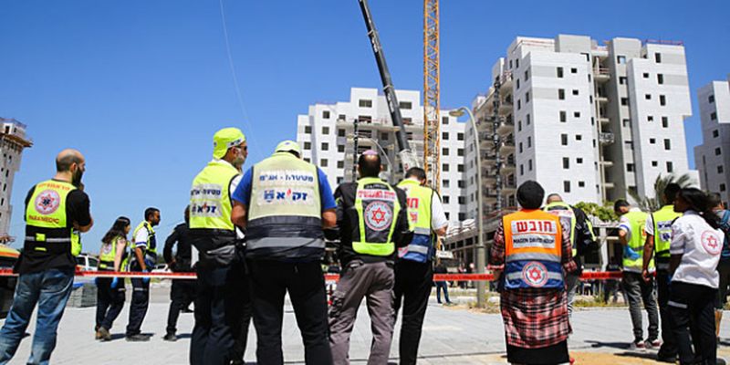 Подъемный кран в Израиле убил четырех строителей
