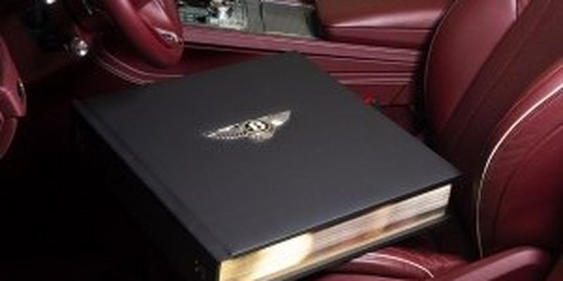 Книгу о Bentley оценили в цену кабриолета Continental GTC