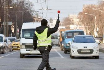 Українським водіям готують нові штрафи: скільки заплатять порушники вже в 2020