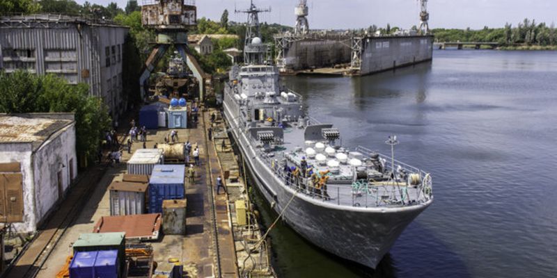 Відремонтували найбільший в Україні десантний корабель: відео