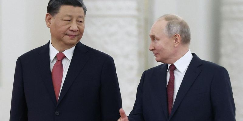 "Твердо стоим на правильной стороне": Си Цзиньпин снова прокомментировал "мирный план" Китая