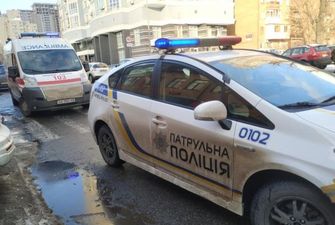 У центрі Києва водій Skoda збив жінку та утік