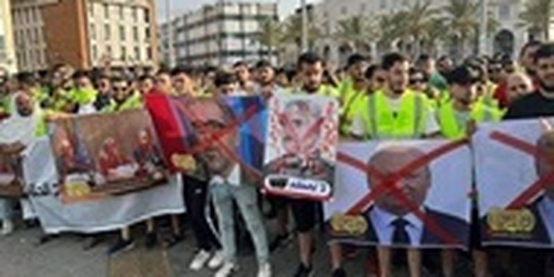 В Ливии проходят массовые антиправительственные протесты