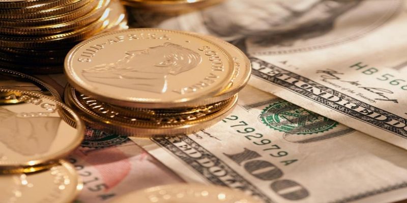 НБУ установил официальный курс на уровне 24,43 гривны за доллар