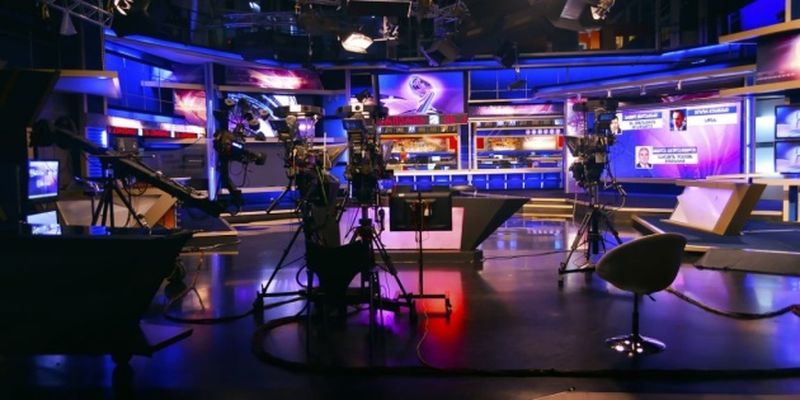 В Грузии ведущие "Рустави-2" ушли с телеканала в знак протеста