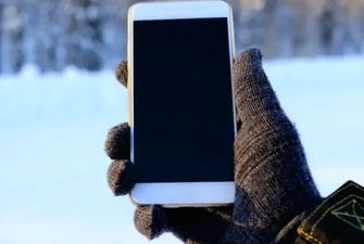 Як захистити смартфон у морози