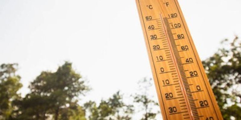 Аномальное тепло: какие температурные рекорды зафиксировали на Киевщине