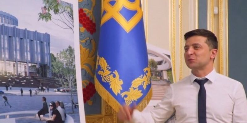 Администрация президента планирует переехать в Украинский дом