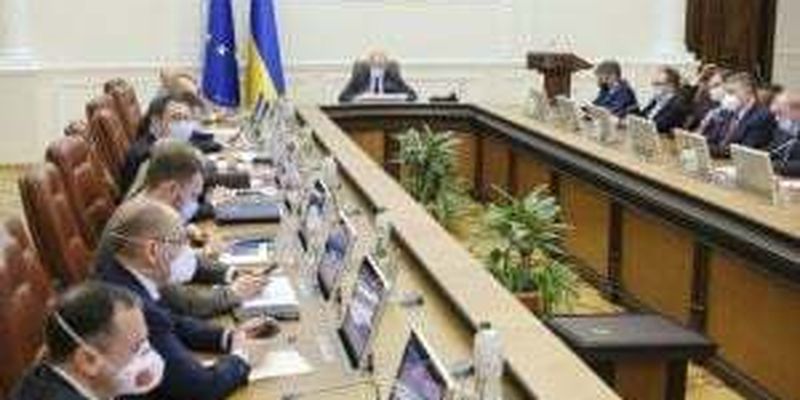 Каких министров меняют в правительстве Украины и почему