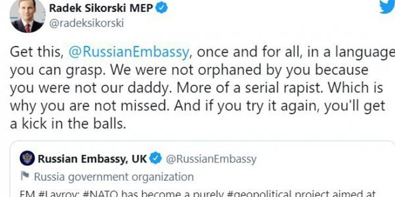 "Ви були нашим серійним ґвалтівником, спробуєте ще раз – отримаєте по яйцях" – ексголова МЗС Польщі до Росії