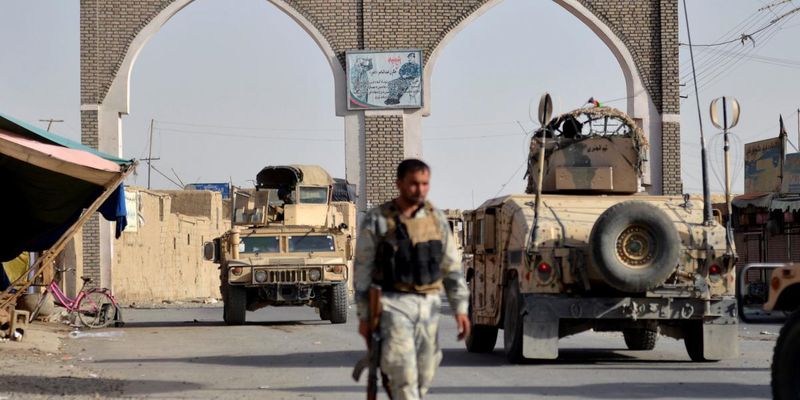 Европейские союзники попросили США замедлить вывод войск из Афганистана