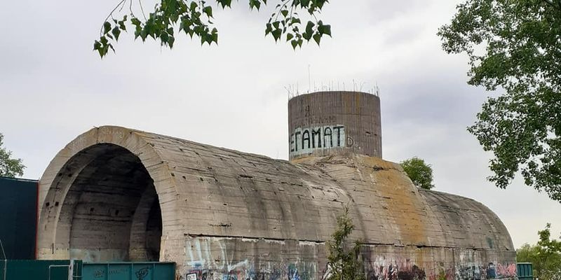 "Сталинское метро" в Киеве: фото и история секретного тоннеля под Днепром