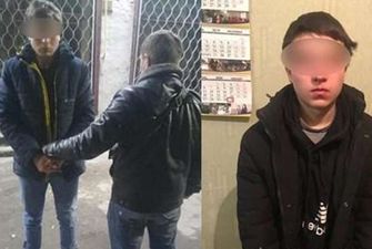На Київщині двоє юнаків зґвалтували та пограбували жінку