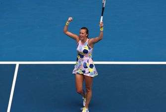 Барти, Квитова и сенсация из Туниса сыграют в четвертьфинале Australian Open