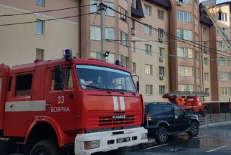 "Выгорело много квартир": под Киевом огонь "охватил" дом