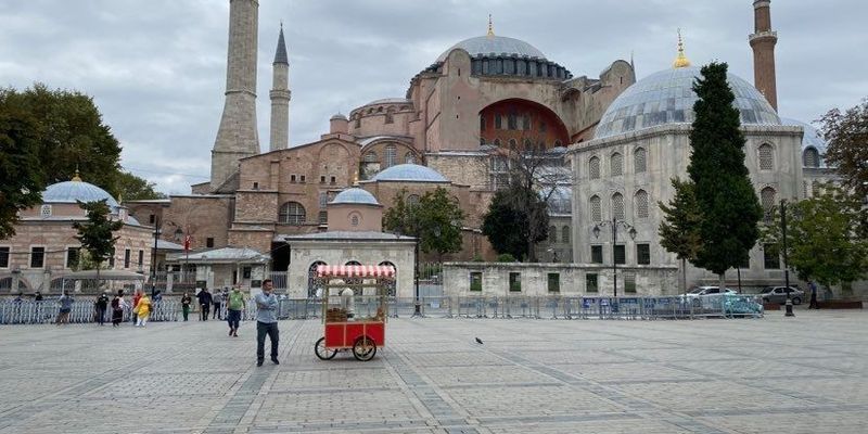 У Туреччині телеканали закликали не показувати відео із заповненими вулицями
