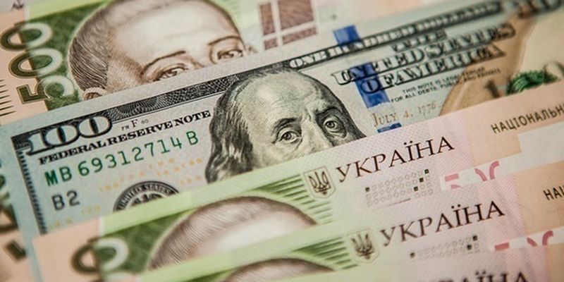 Дешевый доллар - это, оказывается, плохо для украинской экономики