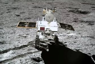 Все еще катится по обратной стороне Луны. Китайский луноход продолжает свое путешествие