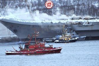 З вогнем не могли впоратися добу, є загиблі: подробиці пожежі на російському крейсері