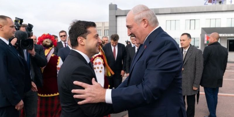 Лукашенко тепло поздравил Зеленского с днем рождения