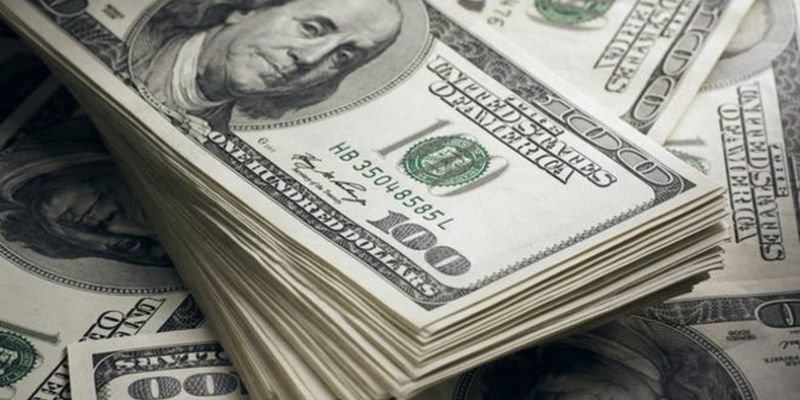 Доллар стремительно дорожает: курс валют в киевских обменниках