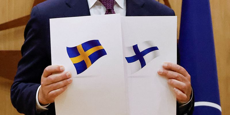 Членство Финляндии и Швеции в НАТО на паузе: может ли измениться позиция Турции и Венгрии