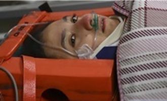 Спустя 10 дней: в Турции из-под завалов достали девушку