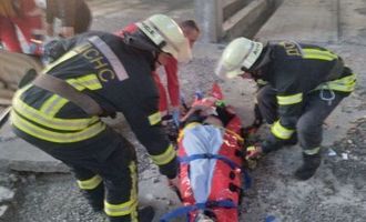 Гуляла по недостройке: в Киевской области 16-летняя девушка упала с 9 этажа — чем все закончилось