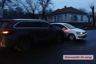 В Николаеве столкнулись Toyota и Volkswagen