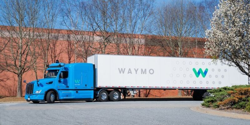 Беспилотные грузовики Waymo вскоре выедут на дороги общего пользования в штатах Нью-Мексико и Техас