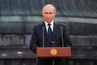 Зеленский: Путин прекрасно понимает, что делает