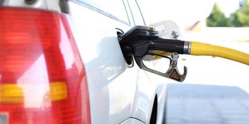 Названы самые экономичные бензиновые авто - расходуют мало топлива и долго служат