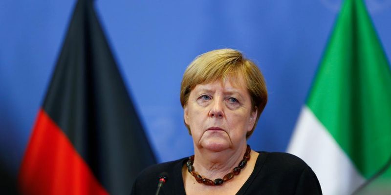 Немецкий эксперт обвинил экс-канцлера Германии в "уничтожении" Бундесвера